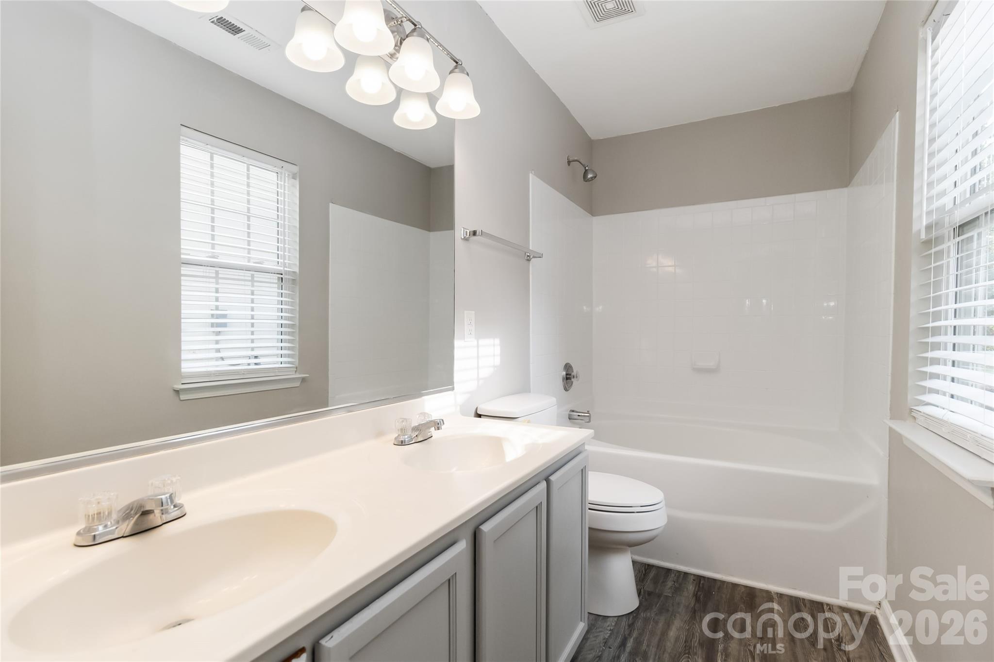 2721 Fairstone Avenue Charlotte NC 28269