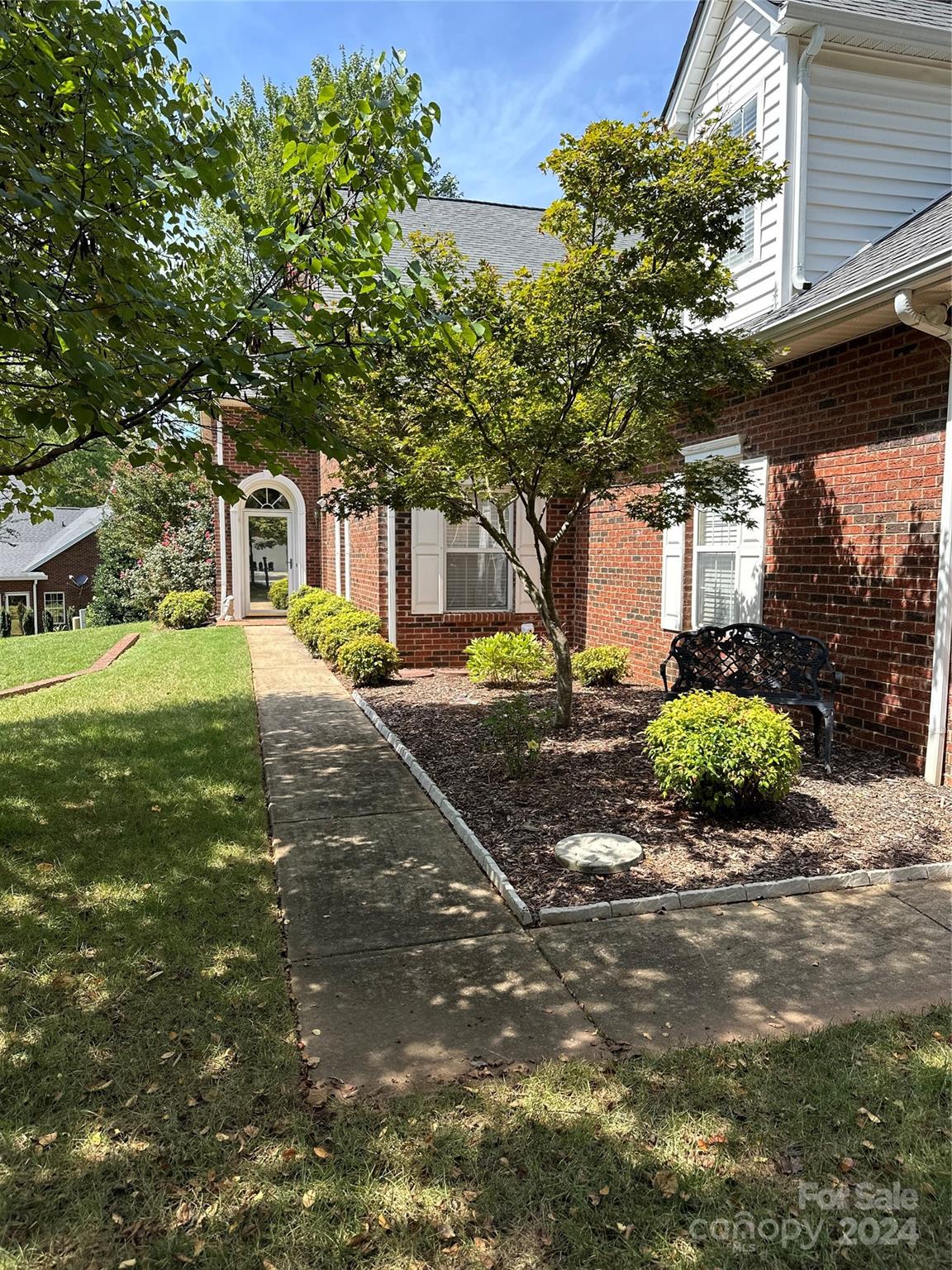 157 Columns Circle Shelby NC 28150