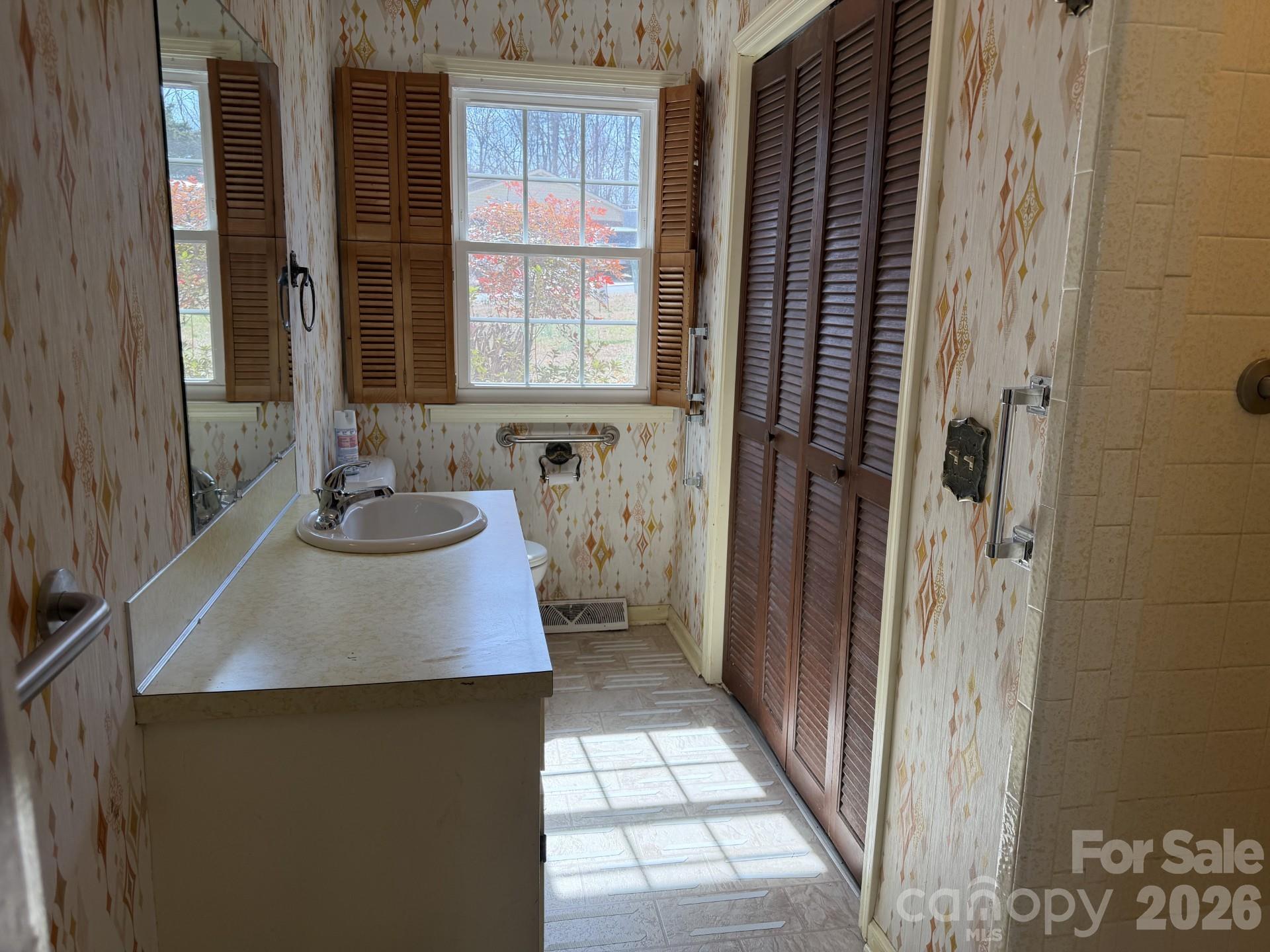 2033 Sprucewood Street Albemarle NC 28001