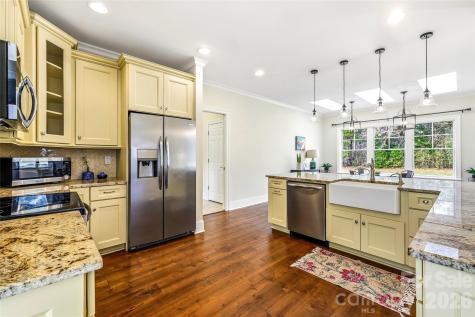 74 Shipman Parkway Flat Rock NC 28731