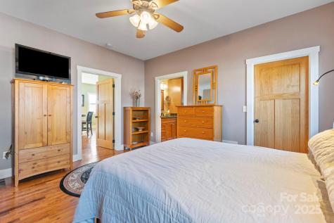 30 Dartmouth Street Asheville NC 28806