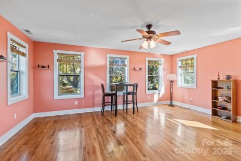 30 Dartmouth Street Asheville NC 28806