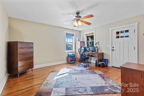 30 Dartmouth Street Asheville NC 28806