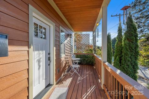 30 Dartmouth Street Asheville NC 28806