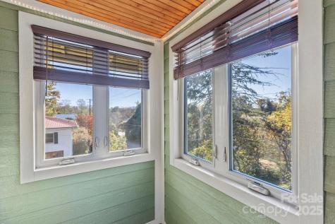 30 Dartmouth Street Asheville NC 28806