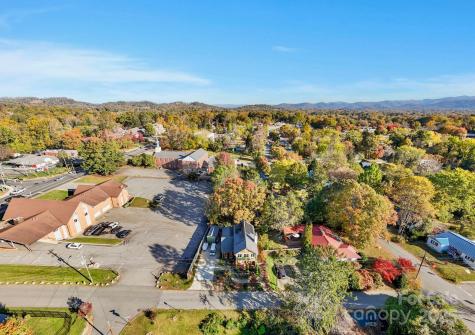 30 Dartmouth Street Asheville NC 28806