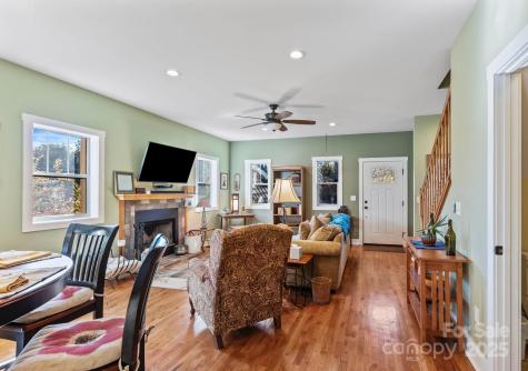 30 Dartmouth Street Asheville NC 28806