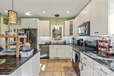 30 Dartmouth Street Asheville NC 28806