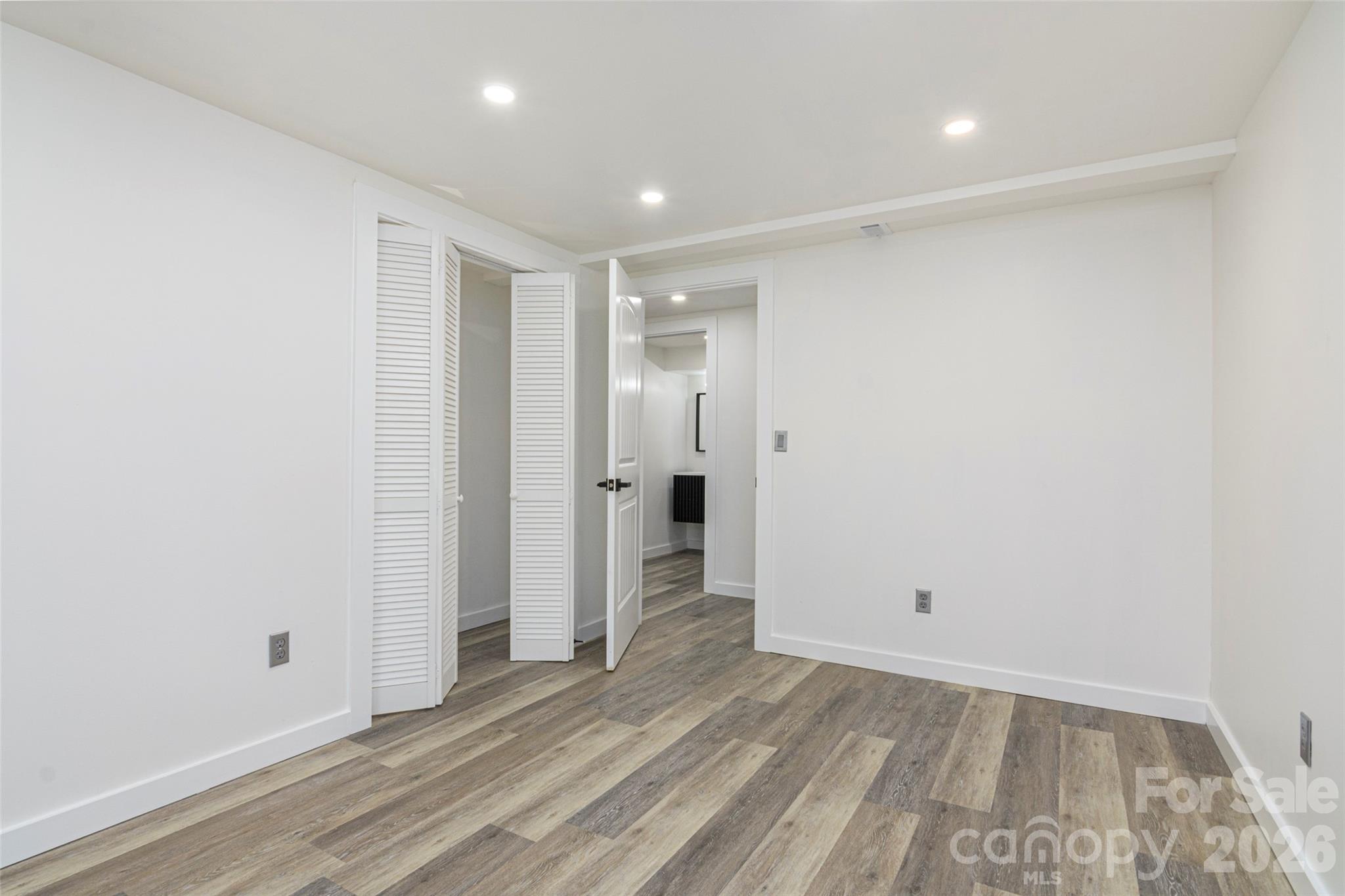 286 Berkeley Road Hendersonville NC 28792