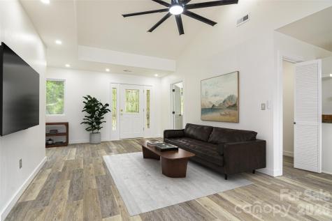 286 Berkeley Road Hendersonville NC 28792