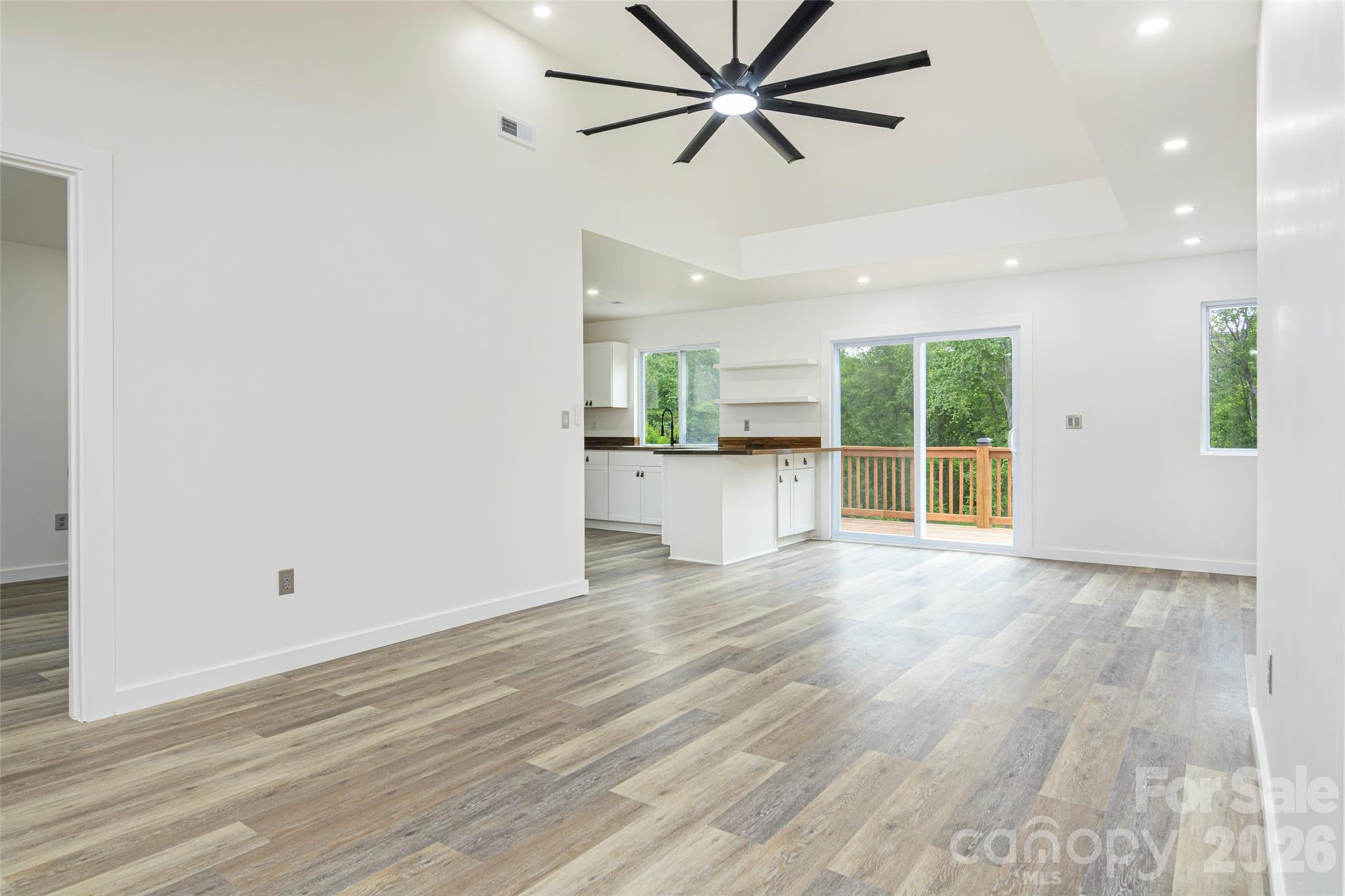 286 Berkeley Road Hendersonville NC 28792