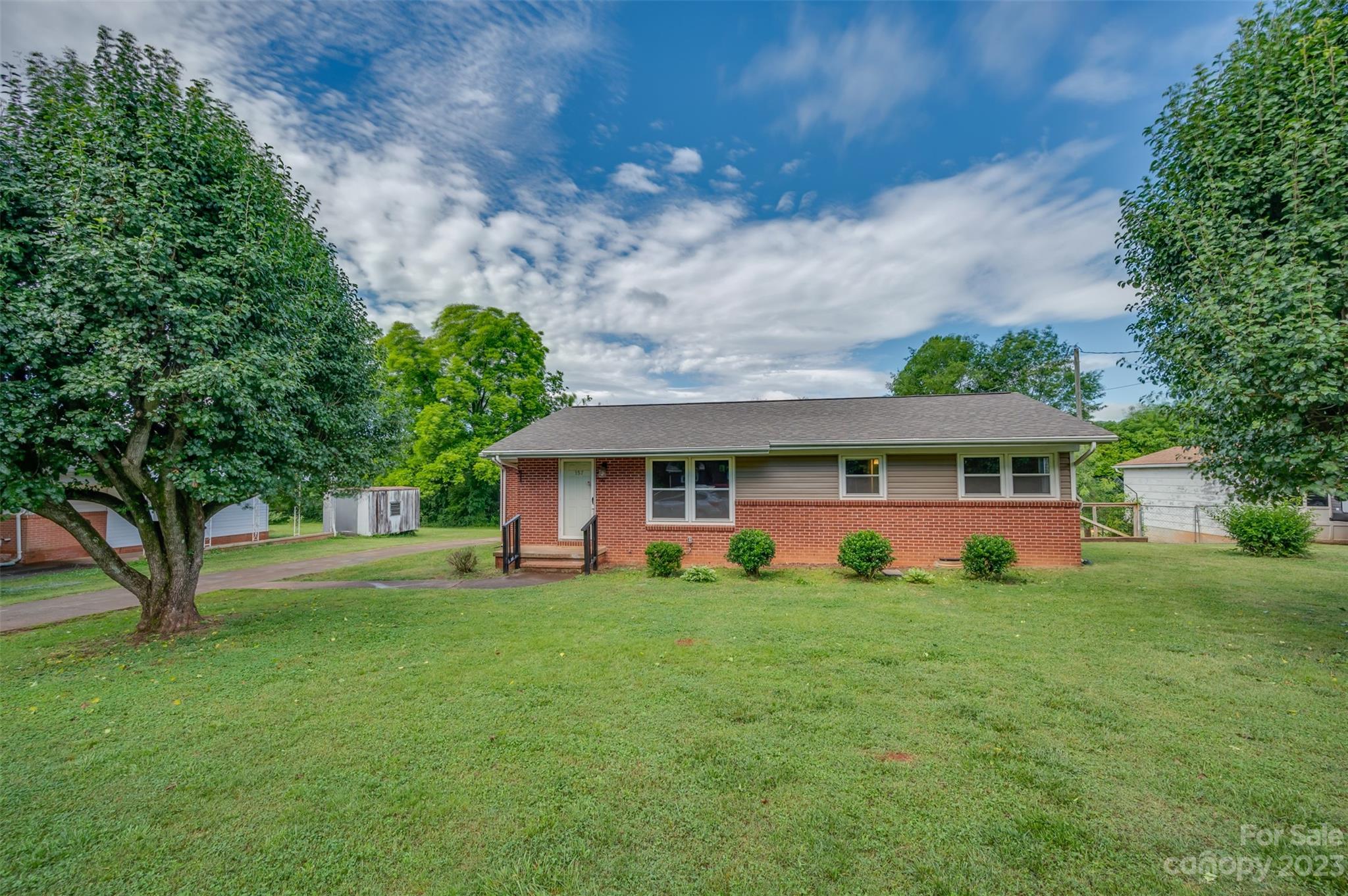 157 Crestview Street Rutherfordton NC 28139