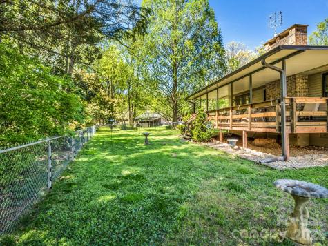 80 Fox Briar Drive Columbus NC 28722