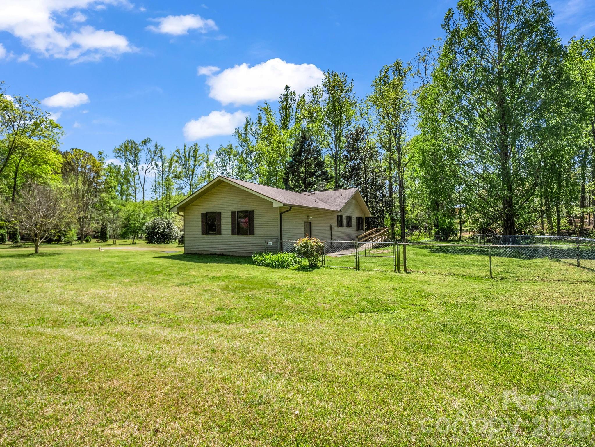 80 Fox Briar Drive Columbus NC 28722