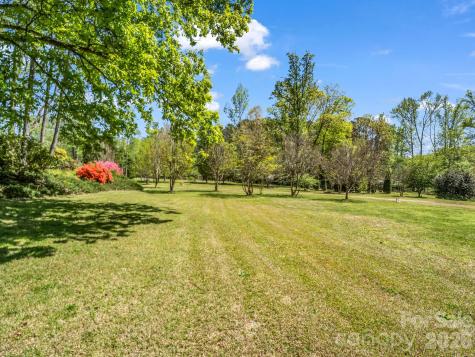 80 Fox Briar Drive Columbus NC 28722