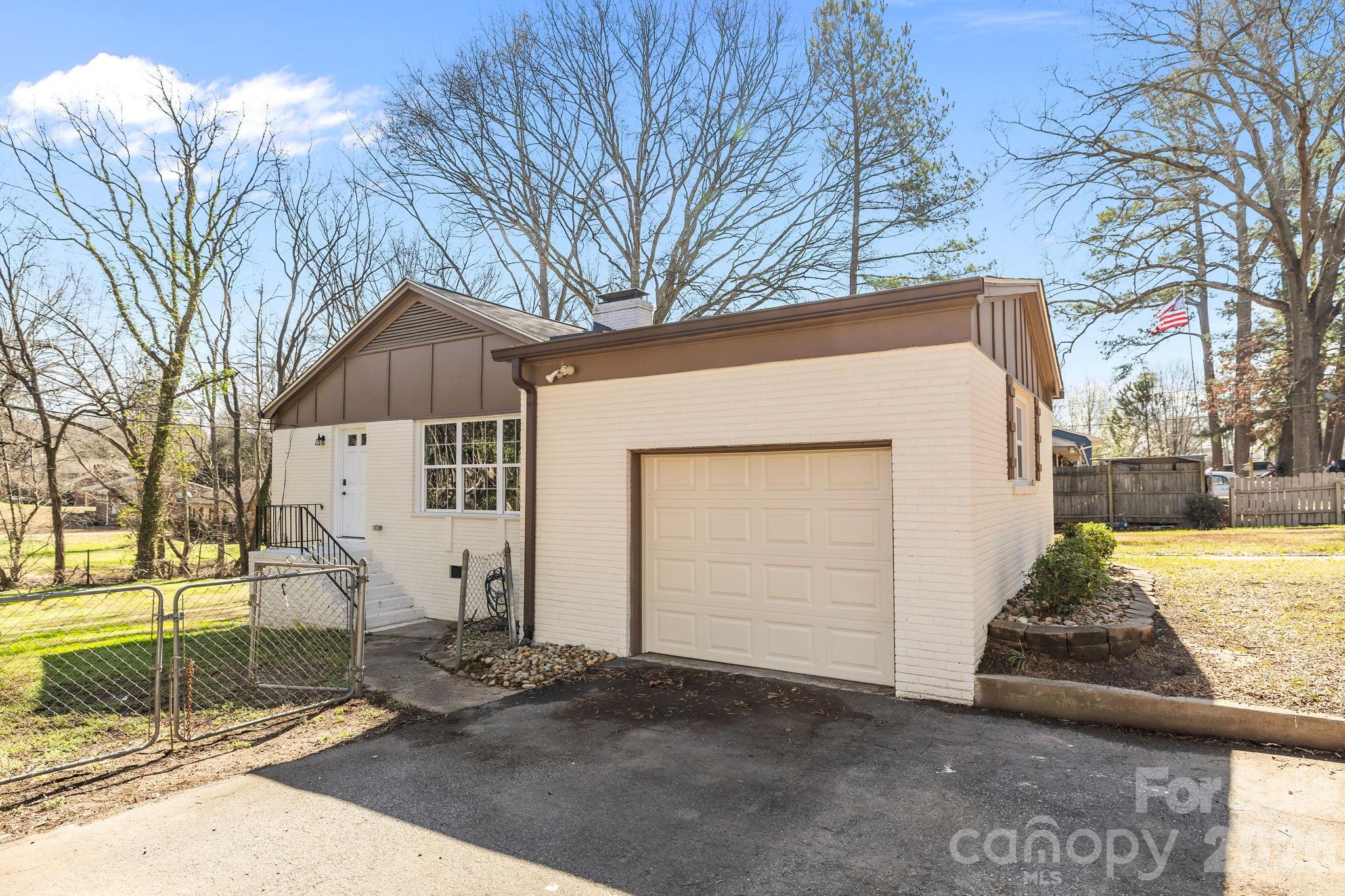 1722 Hartford Drive Gastonia NC 28052