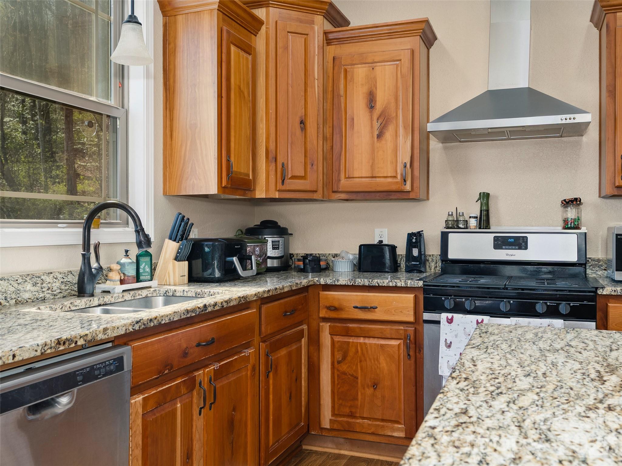 4823 Max Patch Road Clyde NC 28721