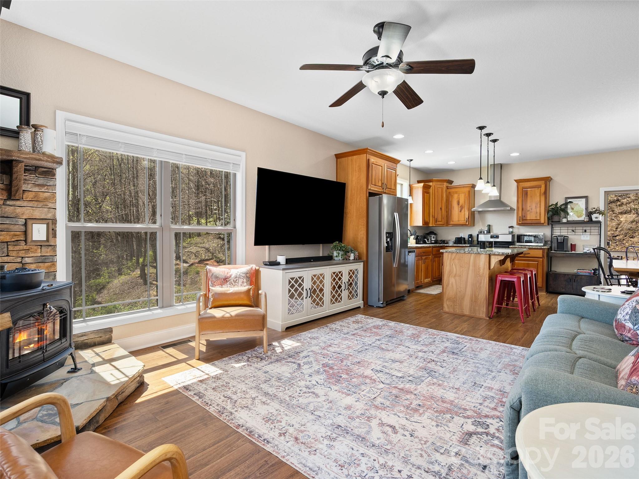 4823 Max Patch Road Clyde NC 28721