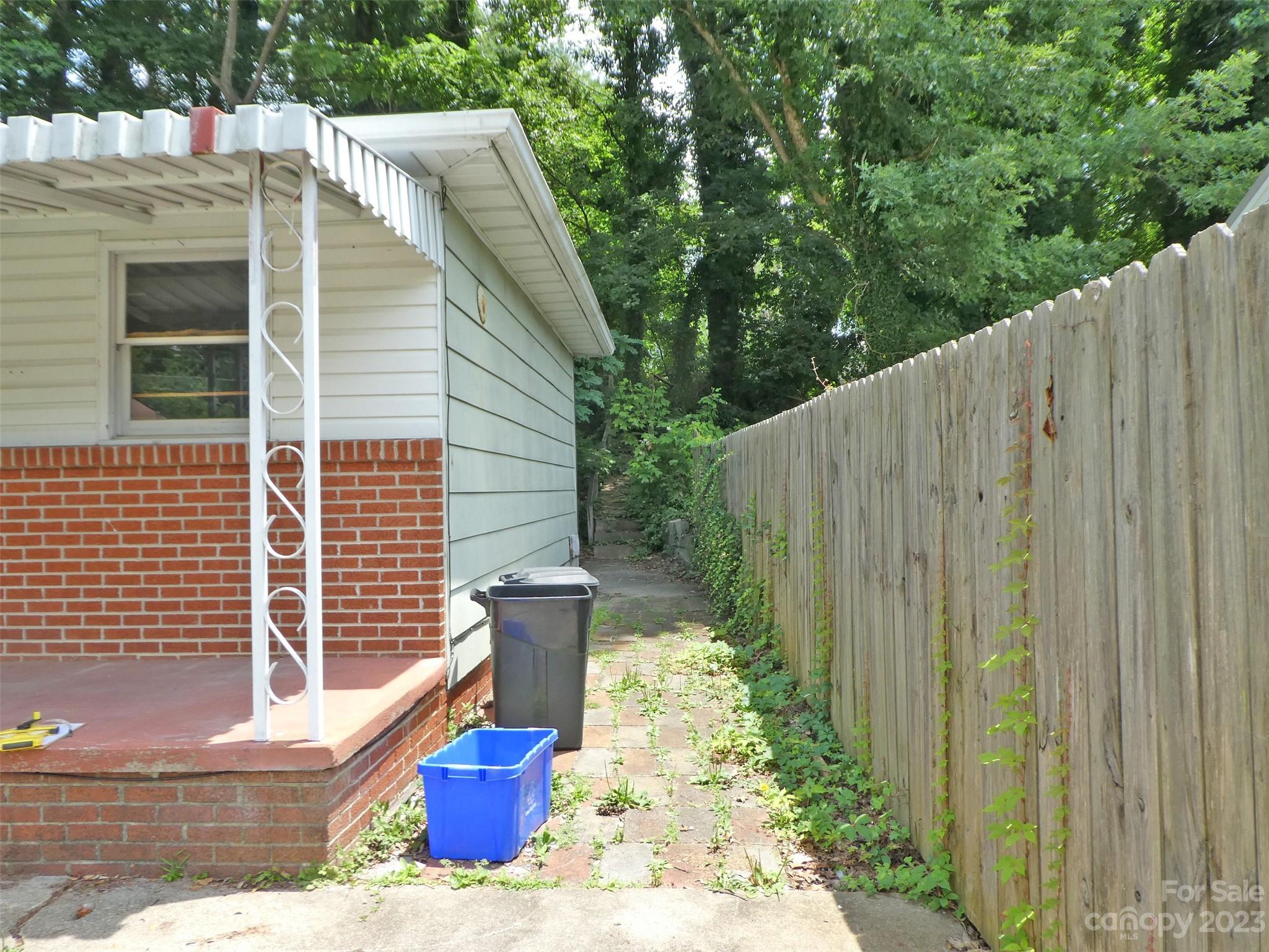 194 Maple Avenue Marion NC 28752
