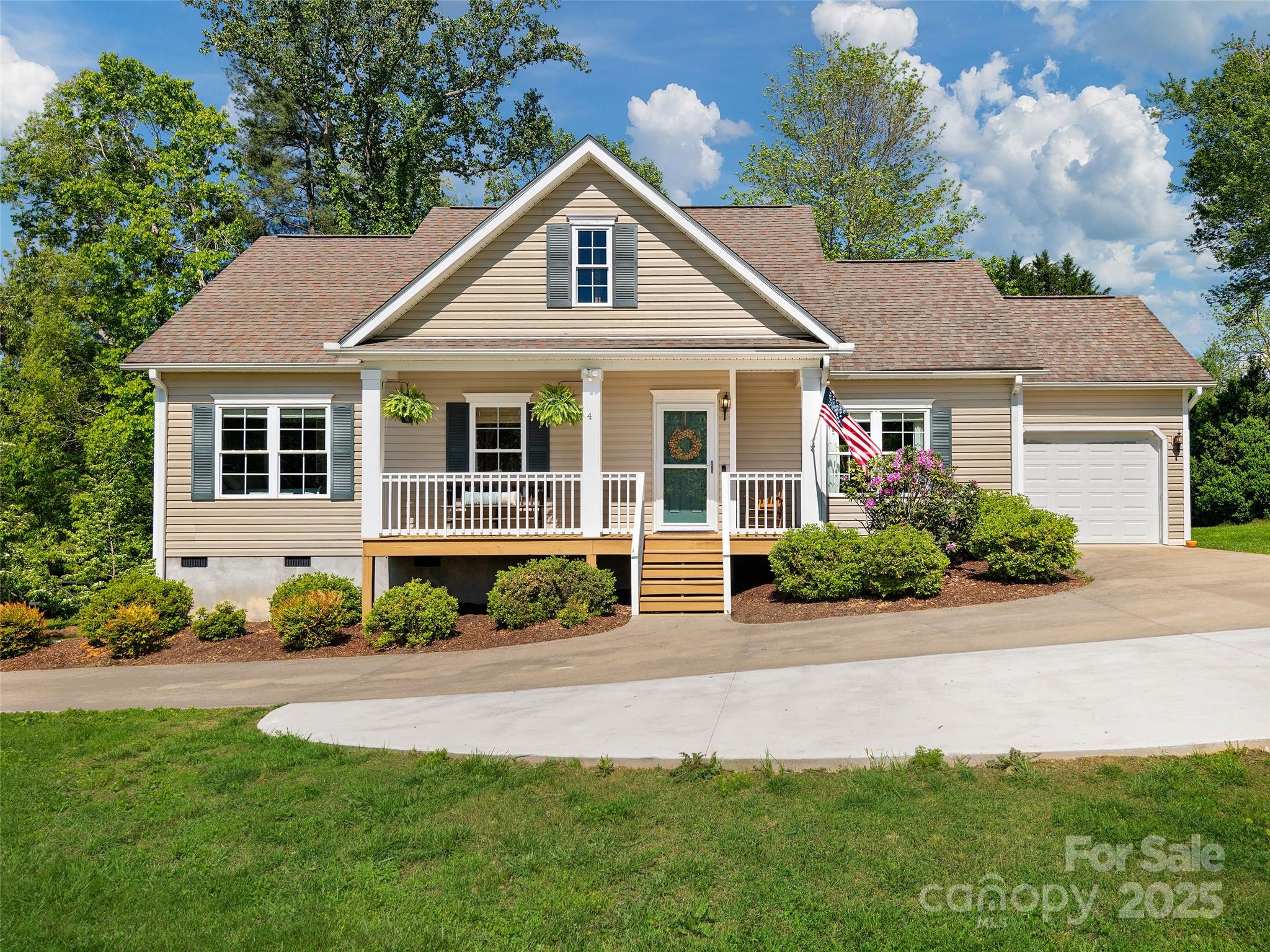 4 Greene Lane Fletcher NC 28732