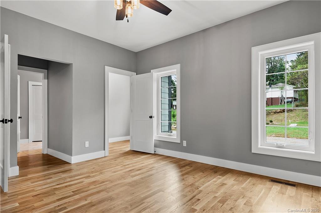 11 Verde Drive Asheville NC 28806
