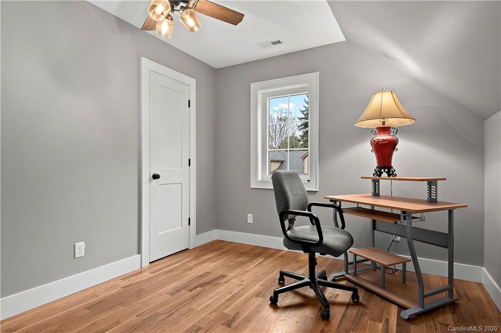 11 Verde Drive Asheville NC 28806
