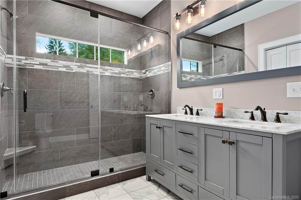 11 Verde Drive Asheville NC 28806