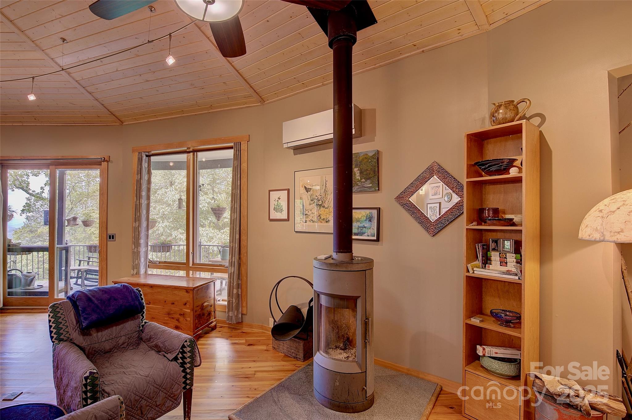 1024 Arrowhead Ridge Road Spruce Pine NC 28777