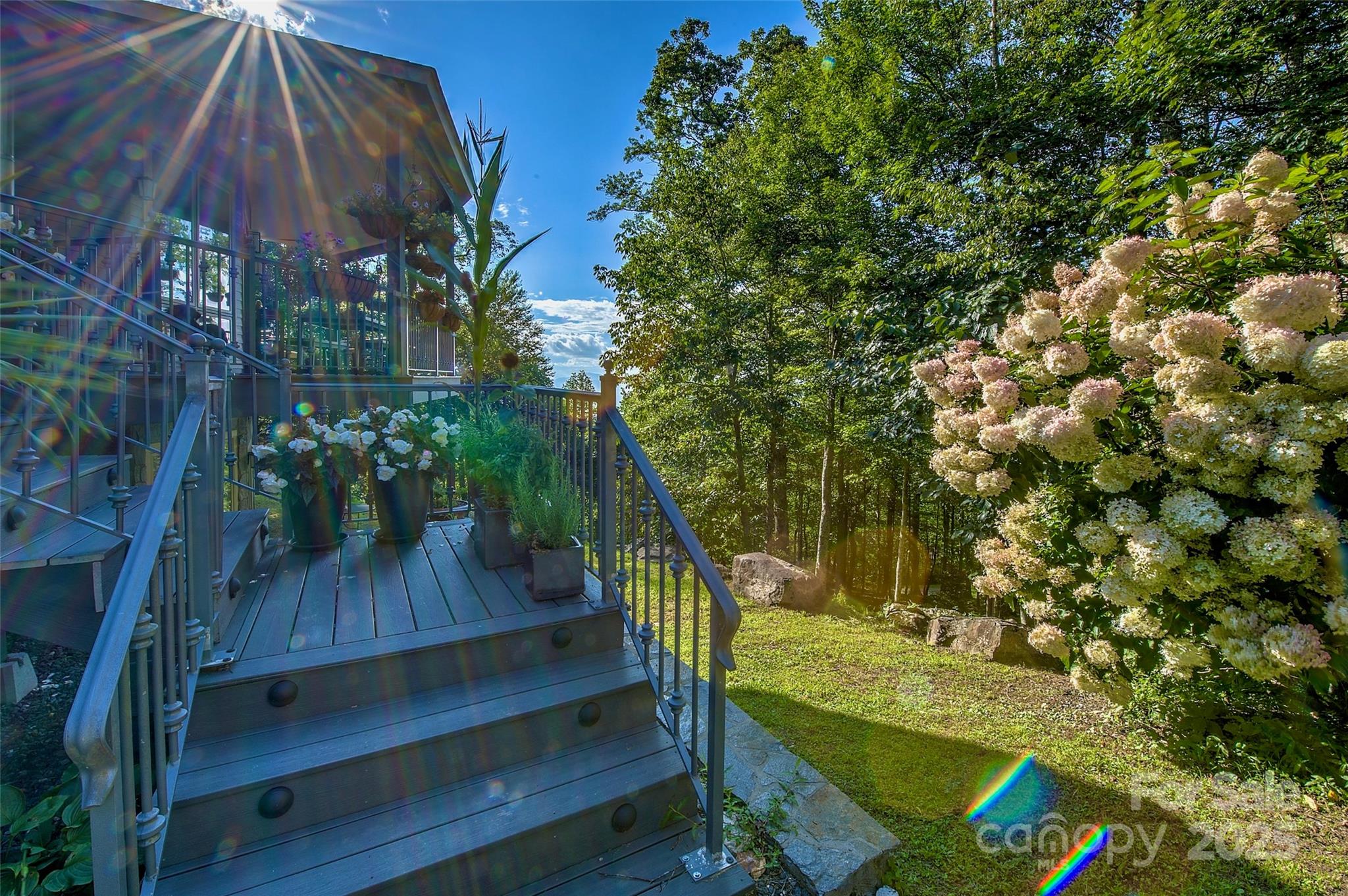1024 Arrowhead Ridge Road Spruce Pine NC 28777