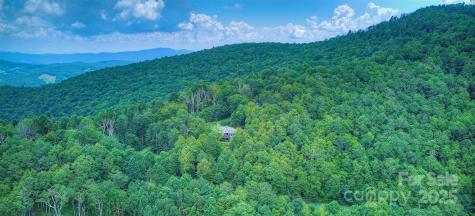 1024 Arrowhead Ridge Road Spruce Pine NC 28777