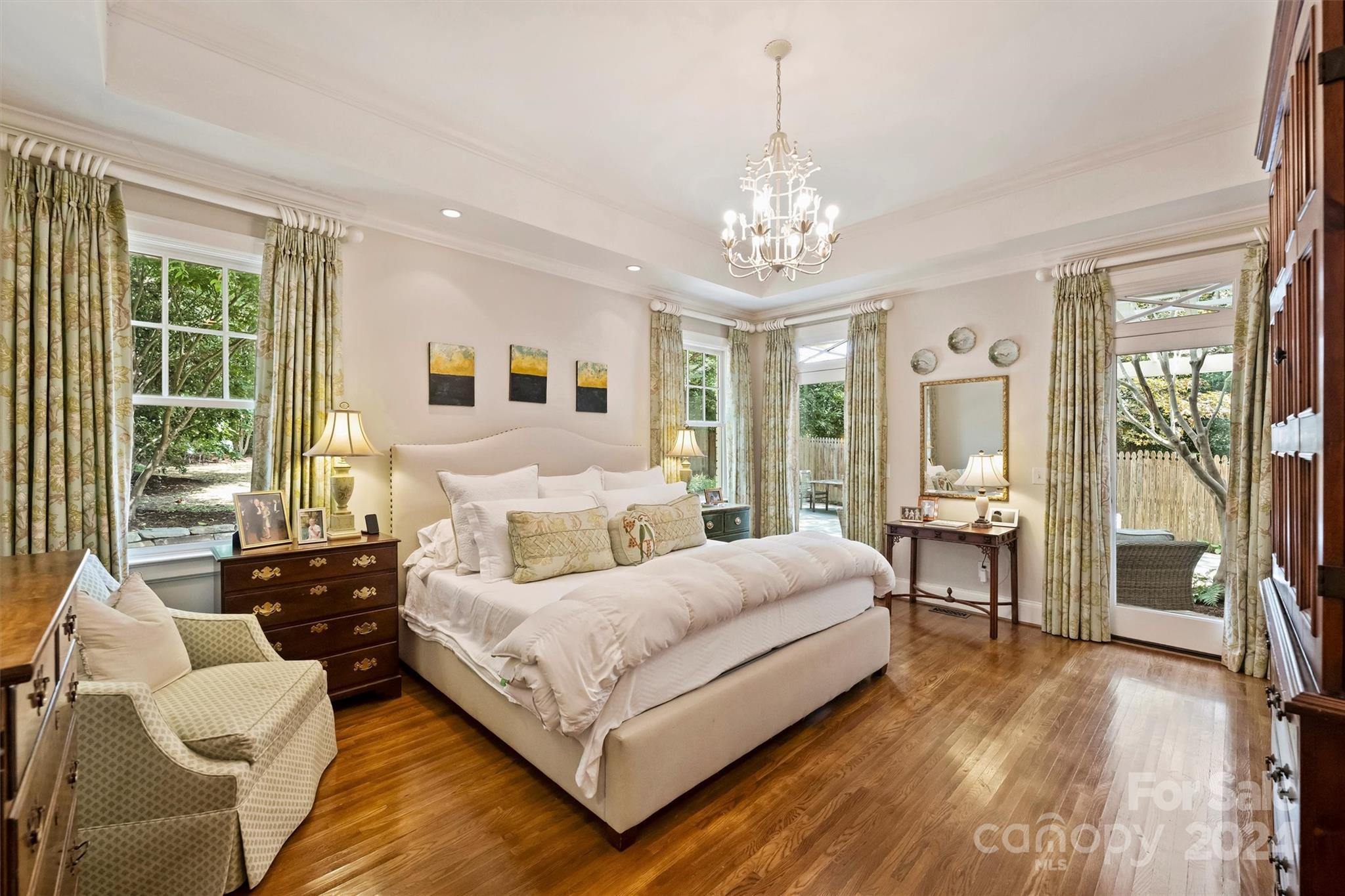 125 Altondale Avenue Charlotte NC 28207