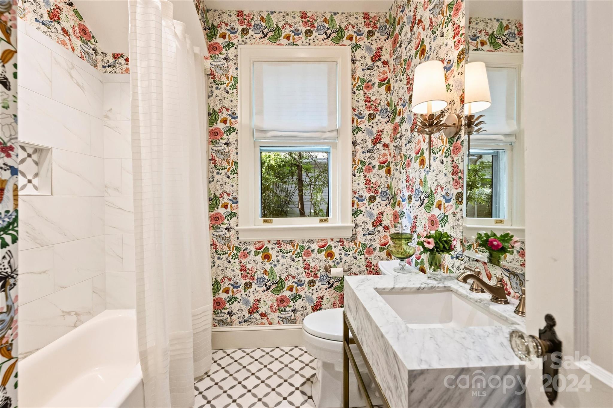 125 Altondale Avenue Charlotte NC 28207