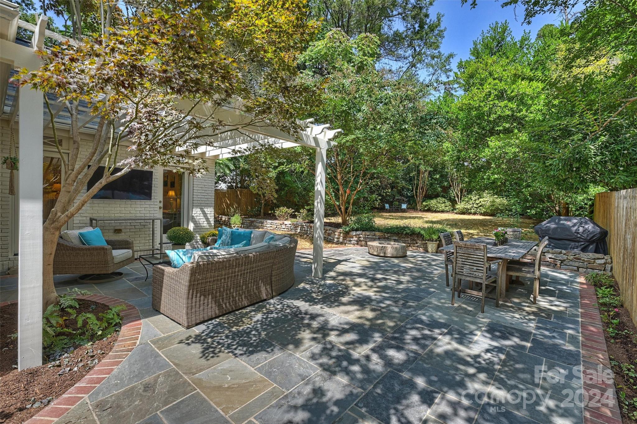 125 Altondale Avenue Charlotte NC 28207