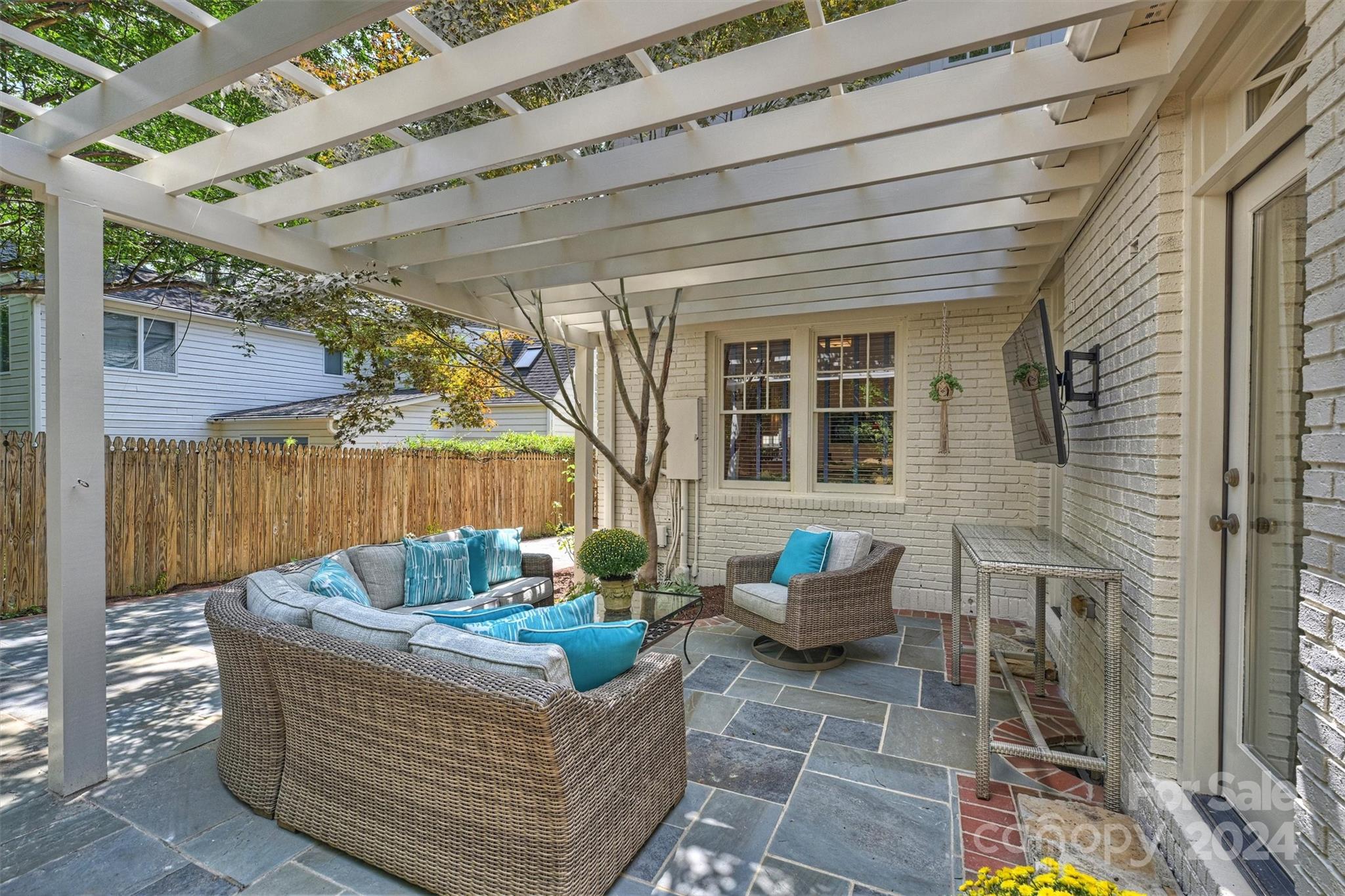 125 Altondale Avenue Charlotte NC 28207