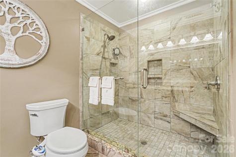 7319 Chatterbird Court Charlotte NC 28226