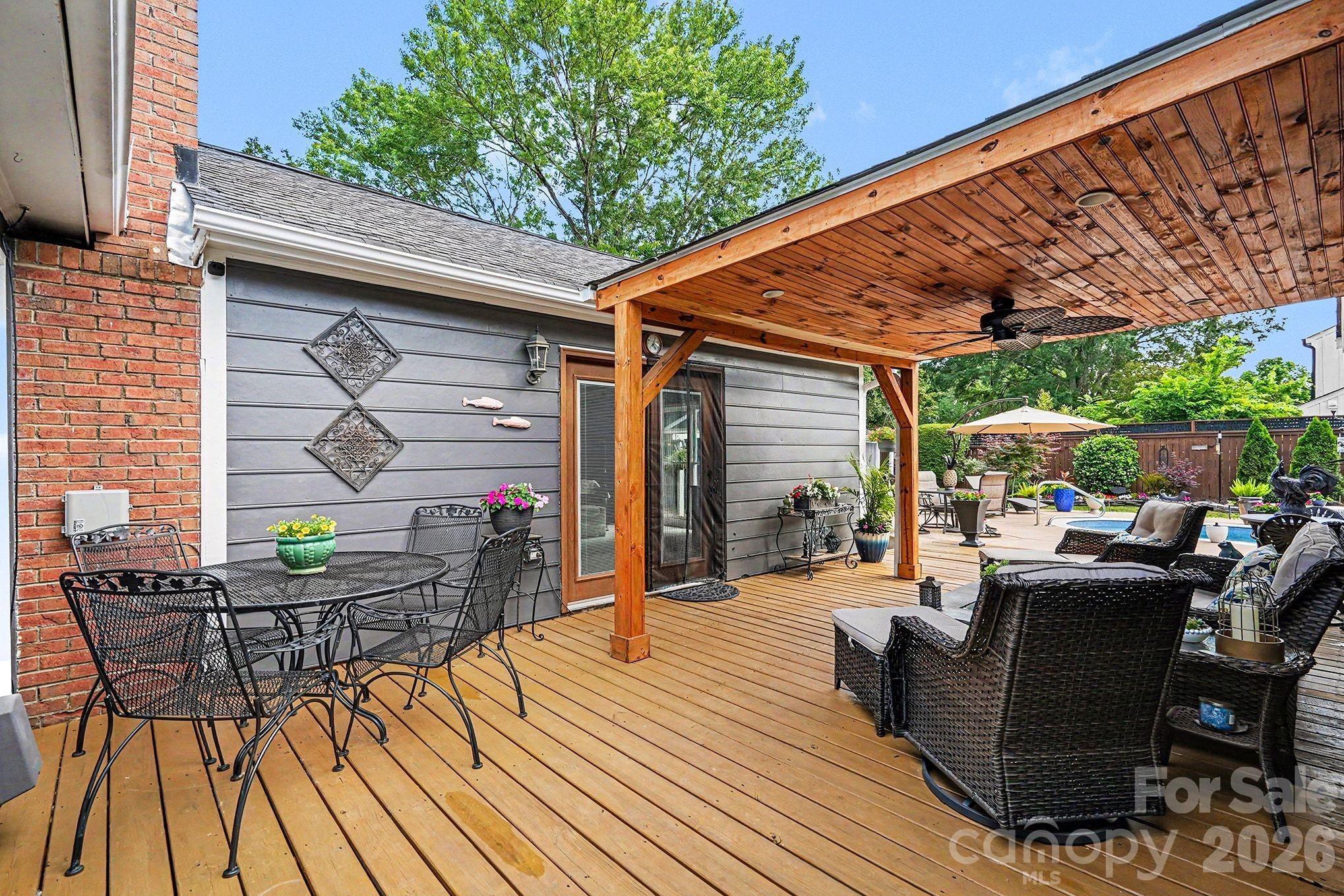 7319 Chatterbird Court Charlotte NC 28226