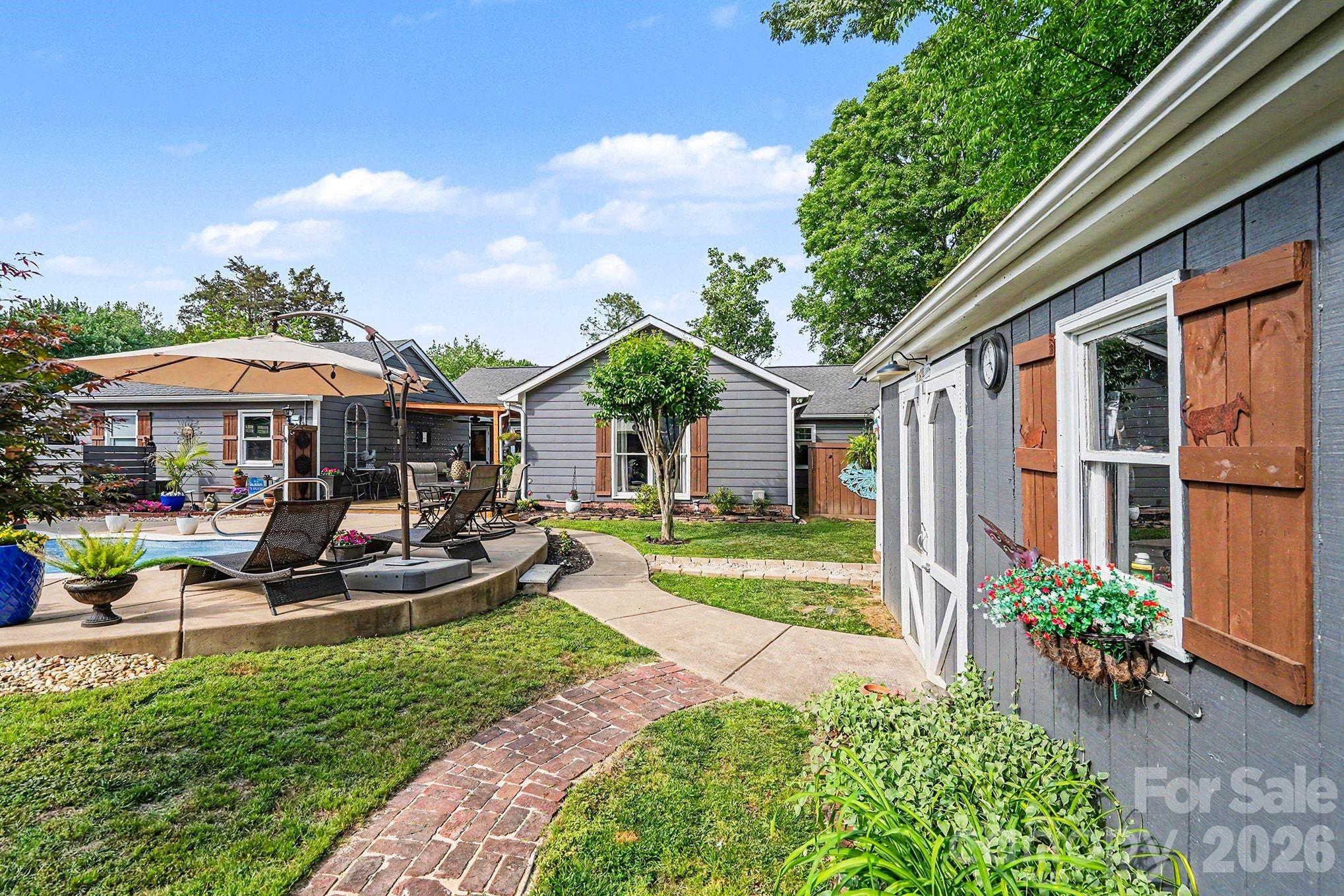 7319 Chatterbird Court Charlotte NC 28226