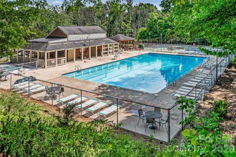 7319 Chatterbird Court Charlotte NC 28226