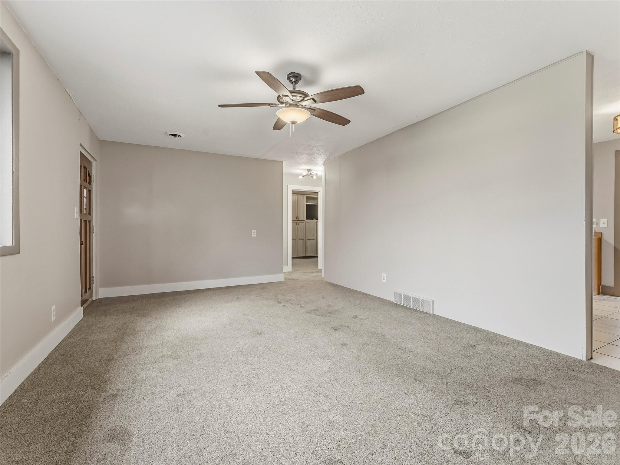 605 Dana Road Hendersonville NC 28792