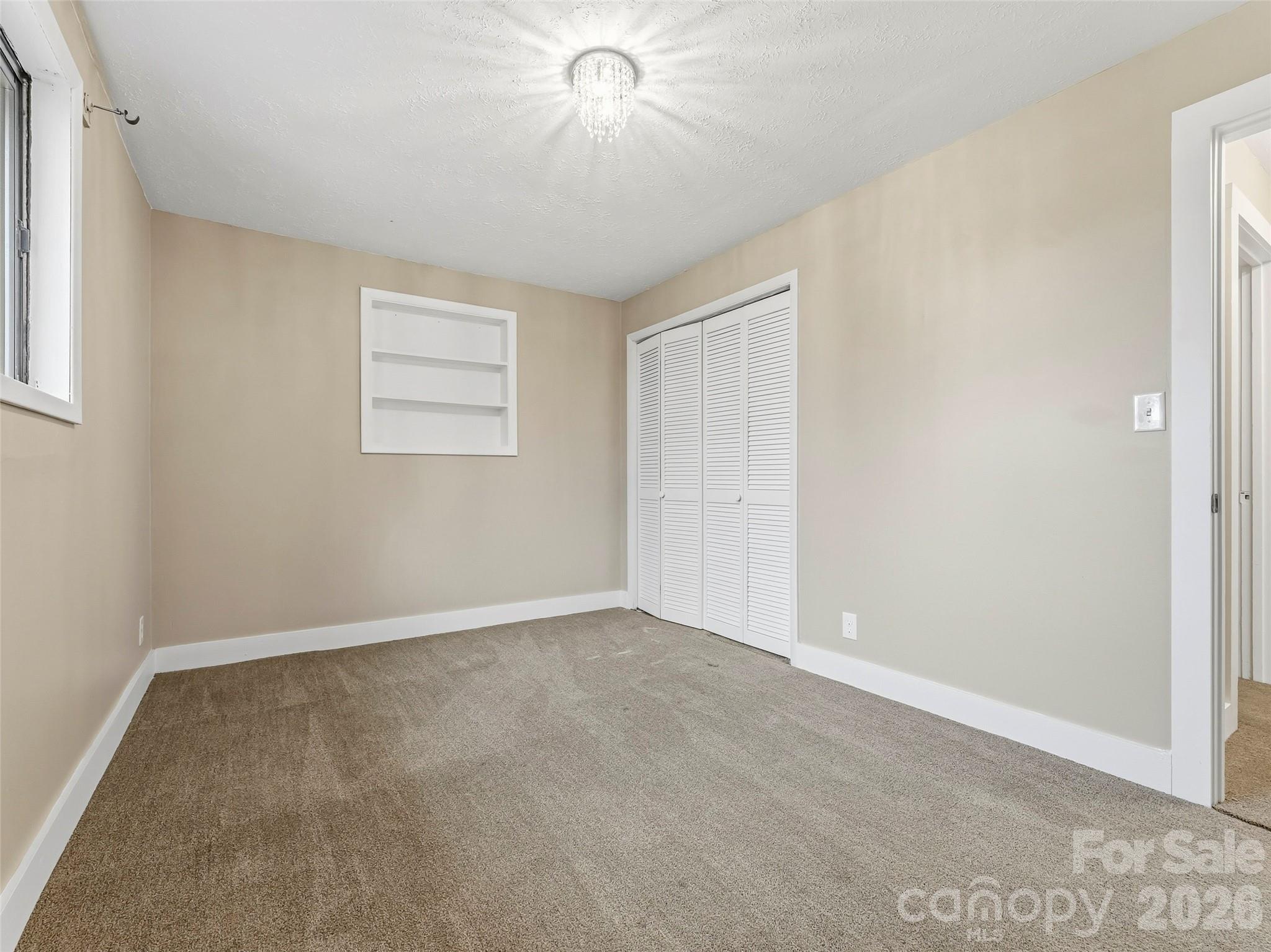 605 Dana Road Hendersonville NC 28792