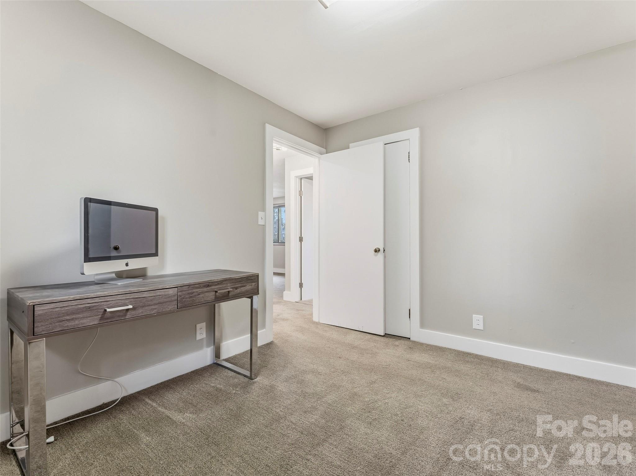 605 Dana Road Hendersonville NC 28792