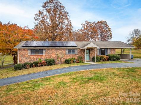 605 Dana Road Hendersonville NC 28792