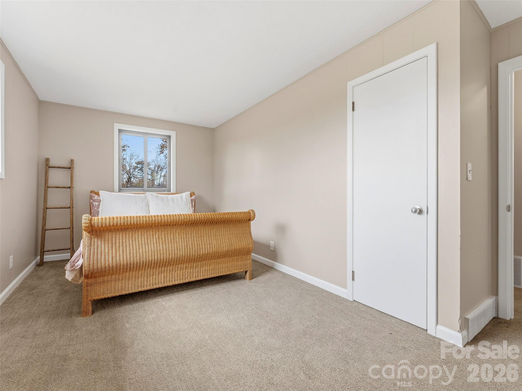 605 Dana Road Hendersonville NC 28792