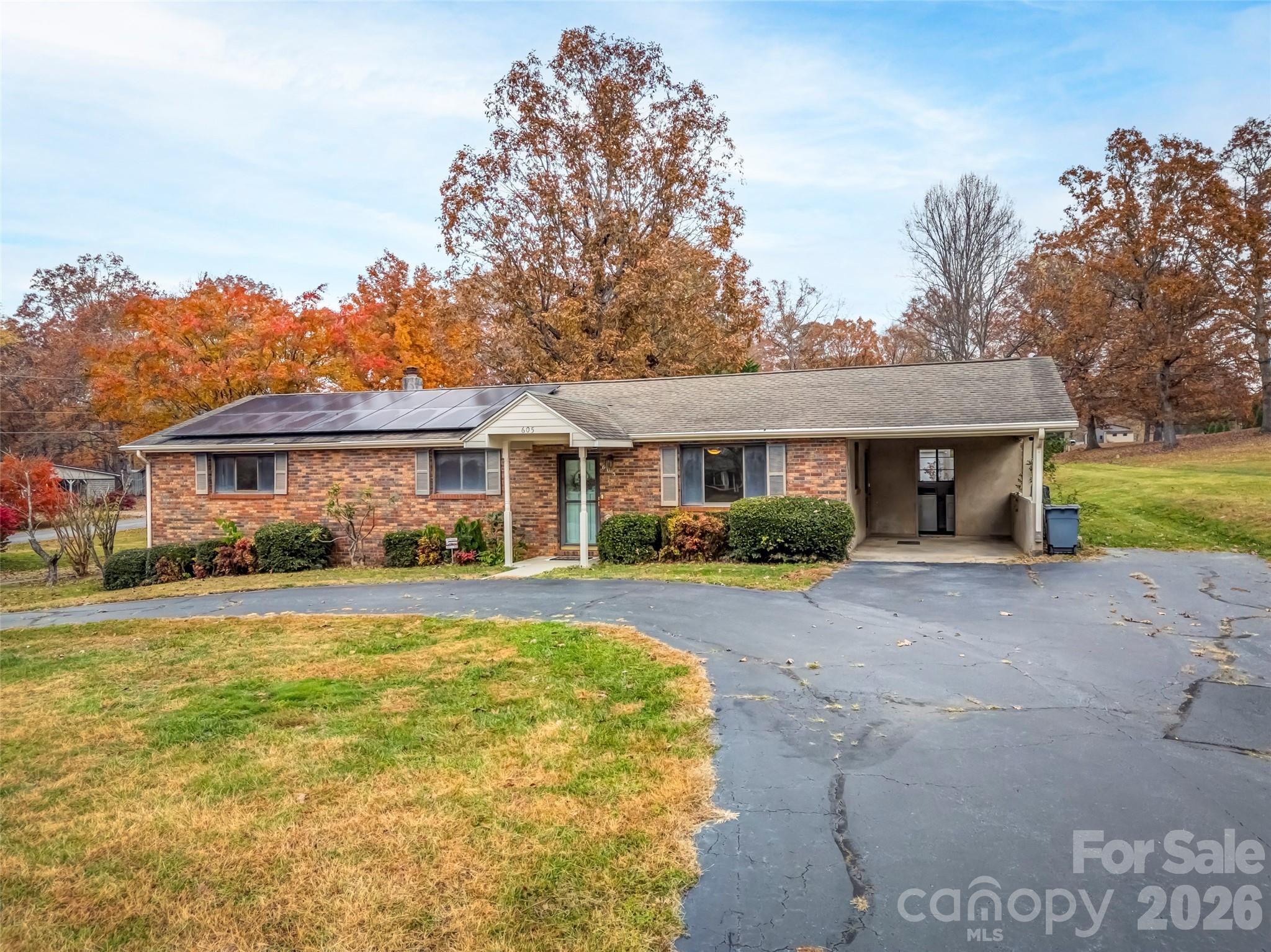 605 Dana Road Hendersonville NC 28792
