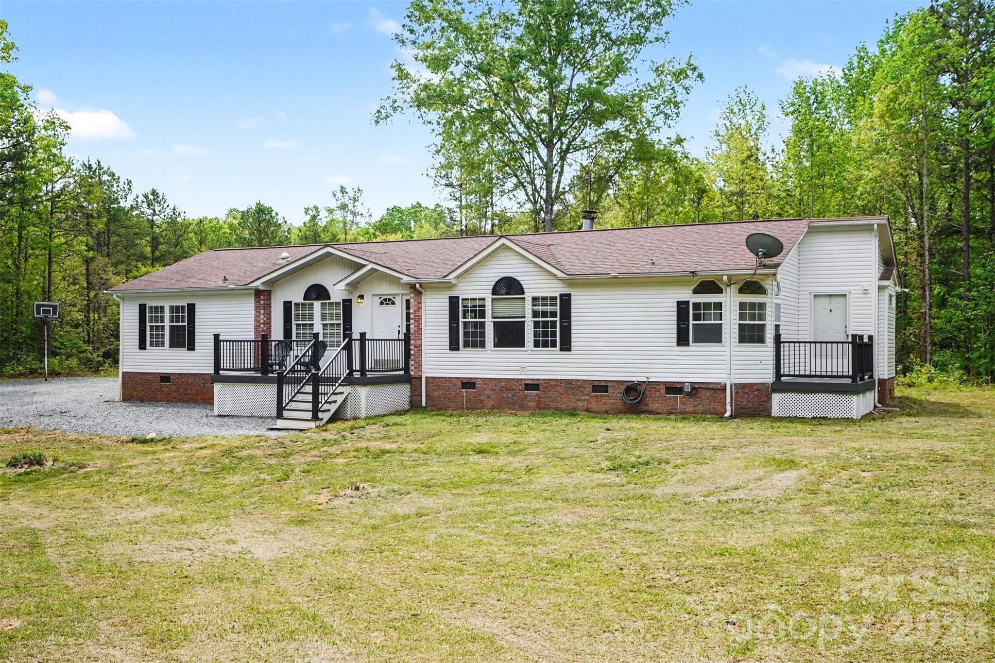 8836 Summerhill Drive Waxhaw NC 28173