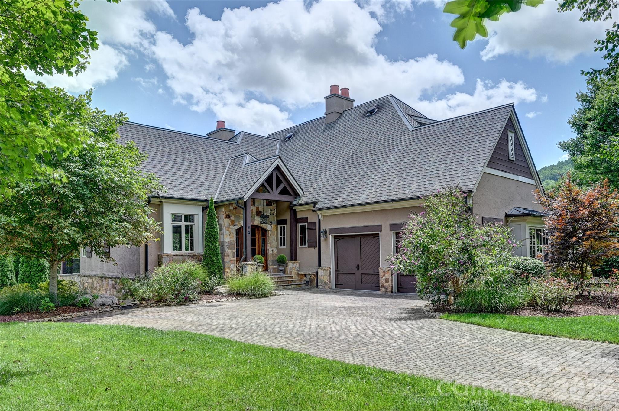 14 Foxbridge Way Arden NC 28704