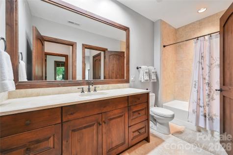14 Foxbridge Way Arden NC 28704