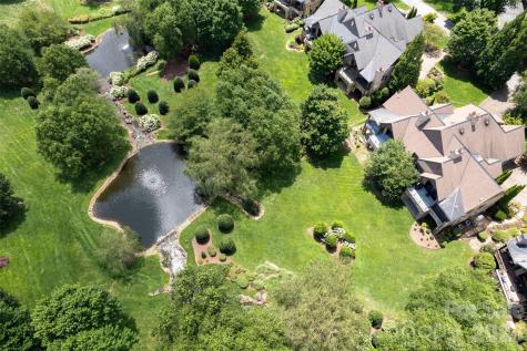 14 Foxbridge Way Arden NC 28704