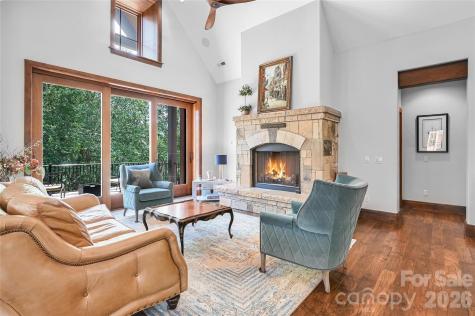 14 Foxbridge Way Arden NC 28704