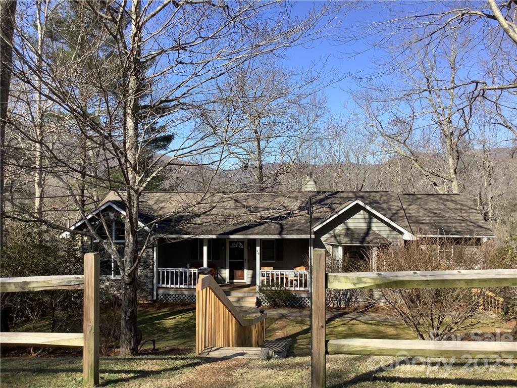 46 Foxridge Drive Fletcher NC 28732